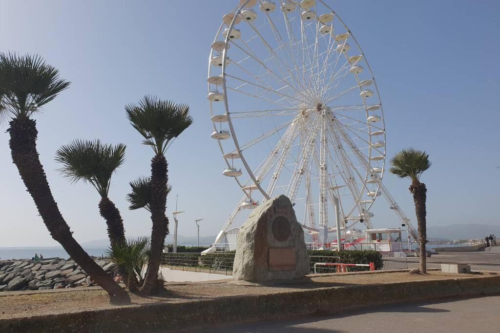 T2 Climatise A 5 Minutes A Pied De La Plage Avec Parking, Piscine Et Wifi Fréjus Exterior foto
